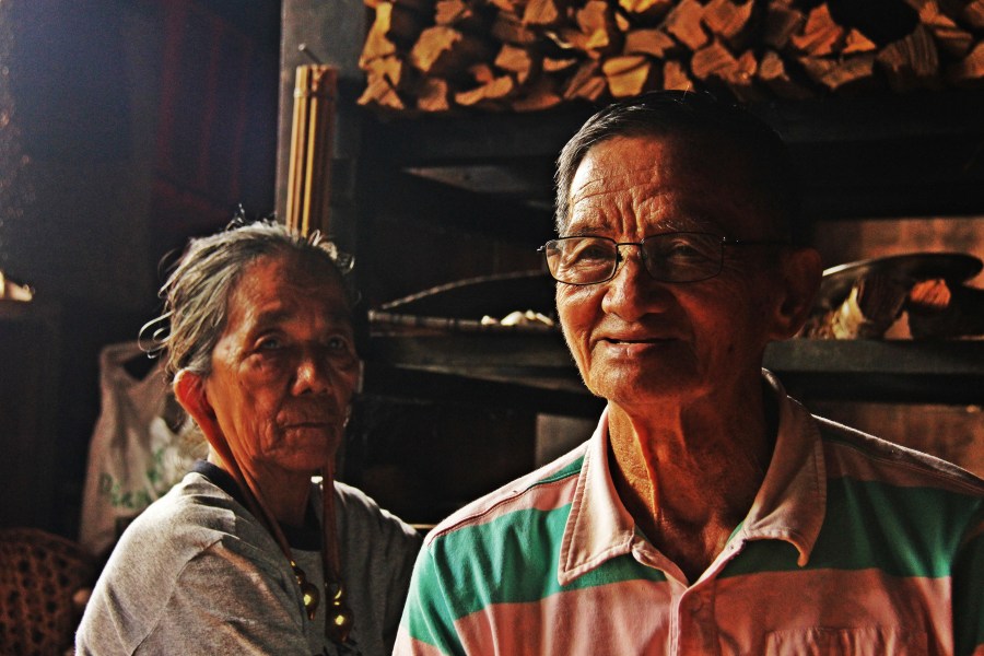 Bapa and Ibu. HOSCAP Borneo researchers have stayed at their home all through research activities in the Long Lellang site